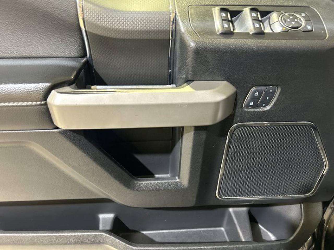 2017 Ford F-150 Lariat Supercrew | Leather seats| AC Seats | Remote Start Photo