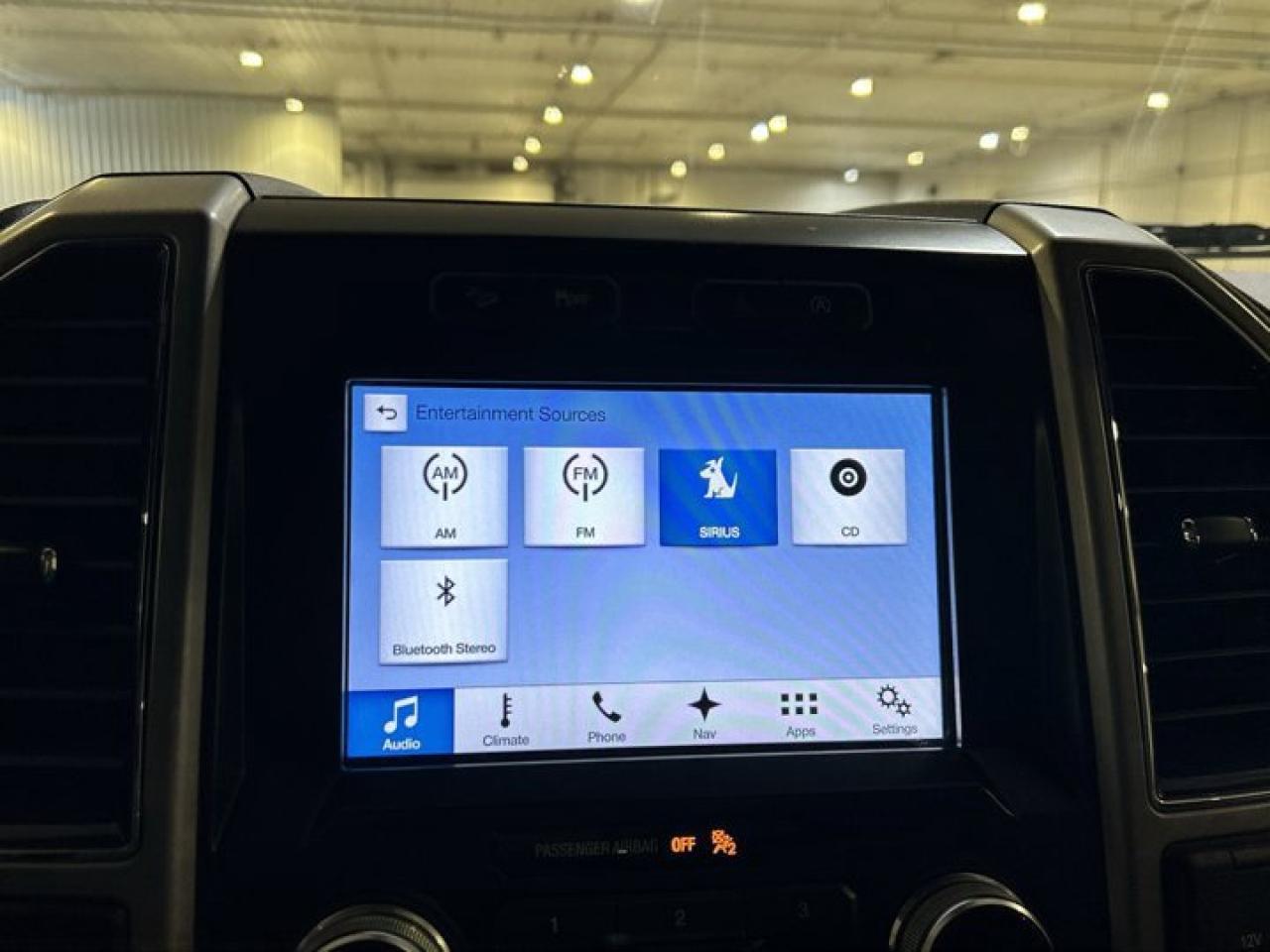 2017 Ford F-150 Lariat Supercrew | Leather seats| AC Seats | Remote Start Photo