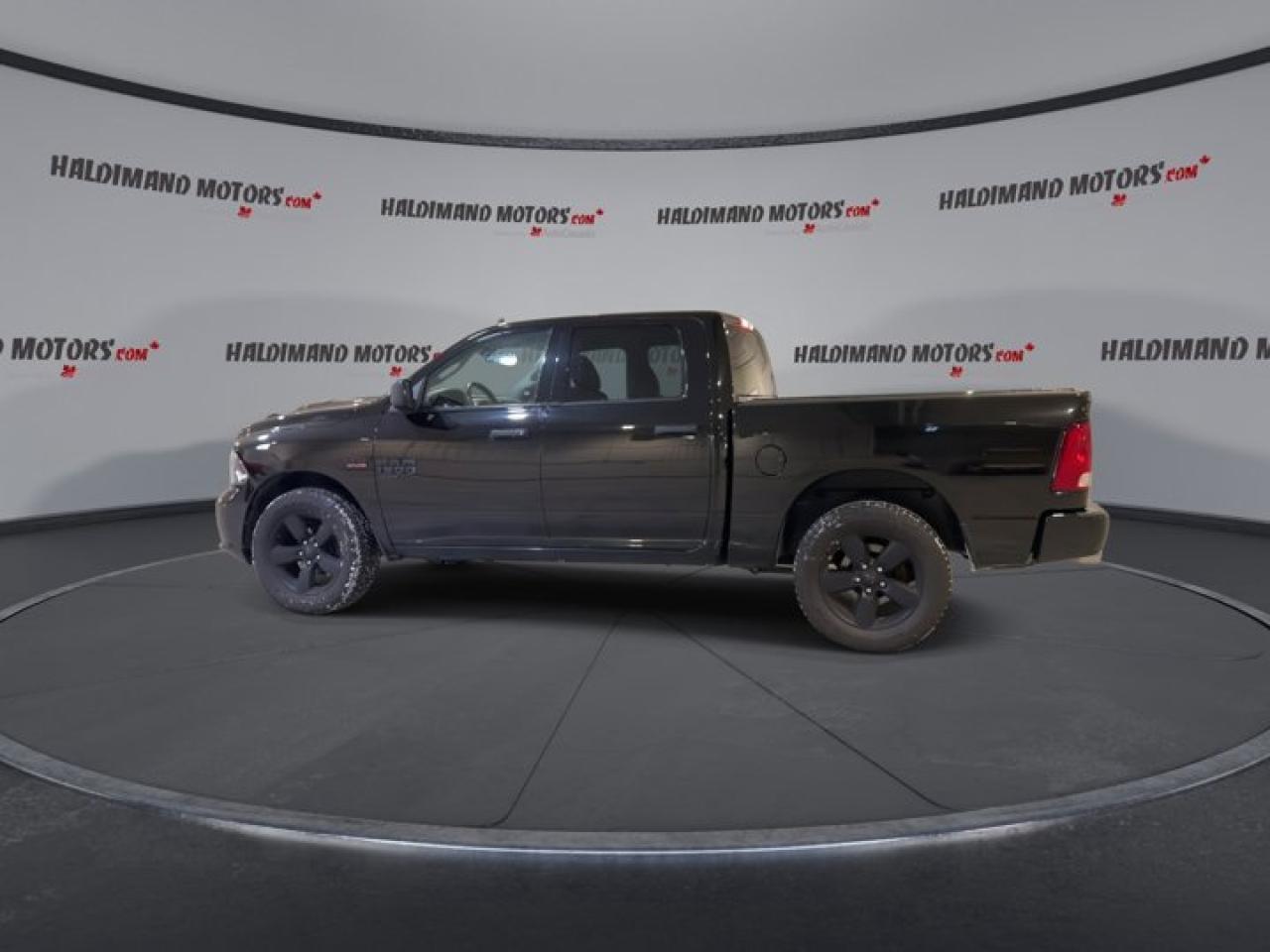 2019 RAM 1500 Classic Express Crew 4x4 Night Edition Photo