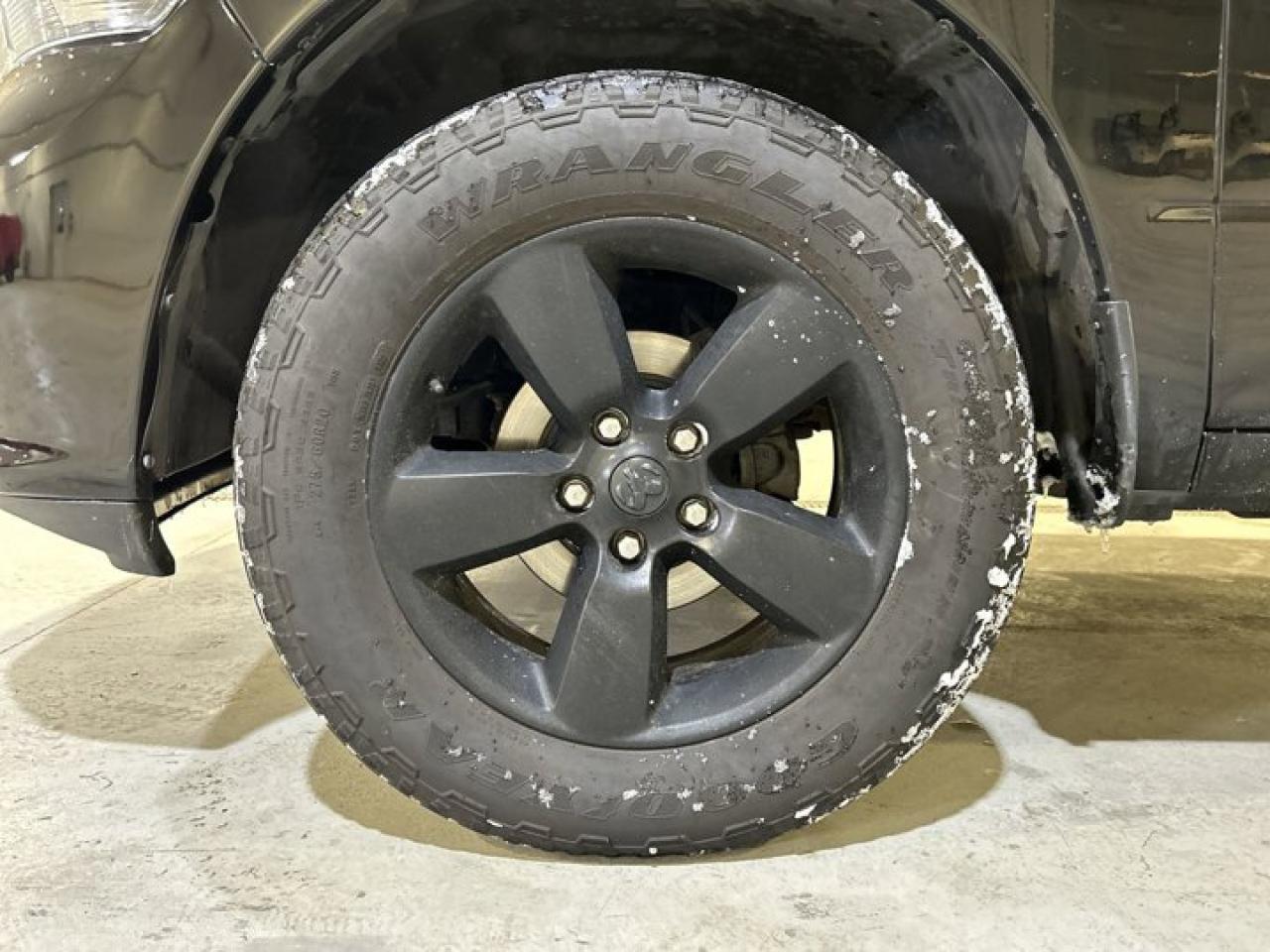 2019 RAM 1500 Classic Express Crew 4x4 Night Edition Photo