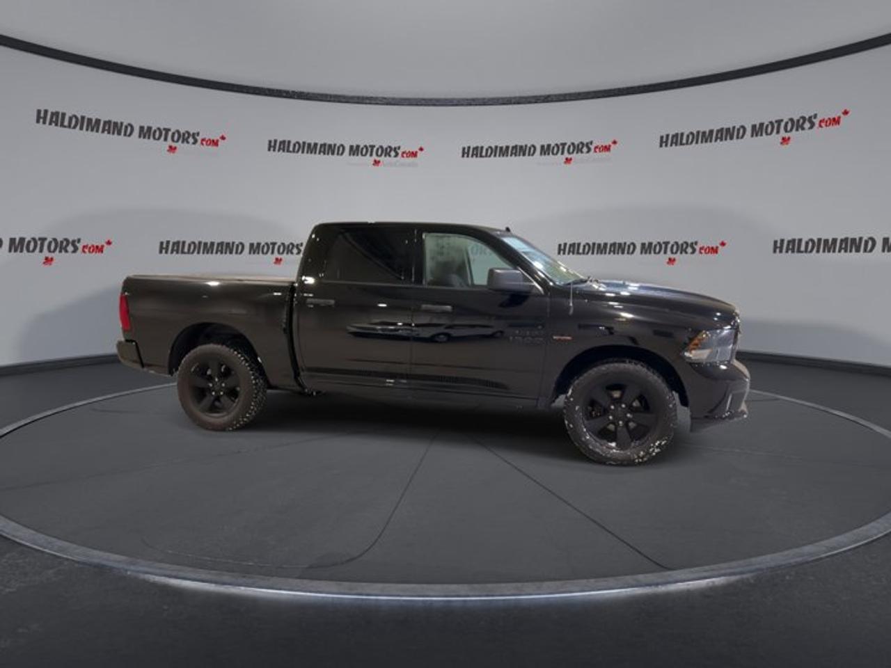 2019 RAM 1500 Classic Express Crew Cab 5'7 Box 4x4 Photo