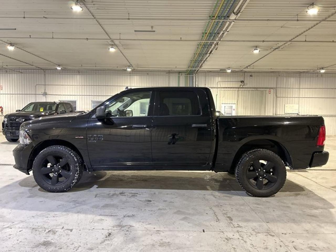 2019 RAM 1500 Classic Express Crew Cab 5'7 Box 4x4 Photo