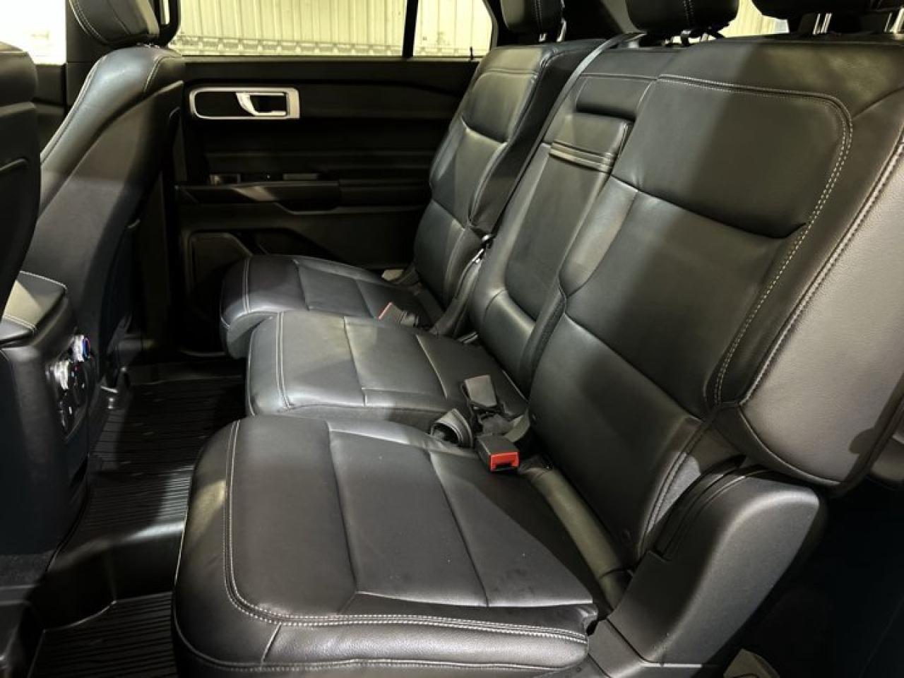 2020 Ford Explorer XLT 4WD Leather Seats | Heated Seats | Panoramic Roof Photo