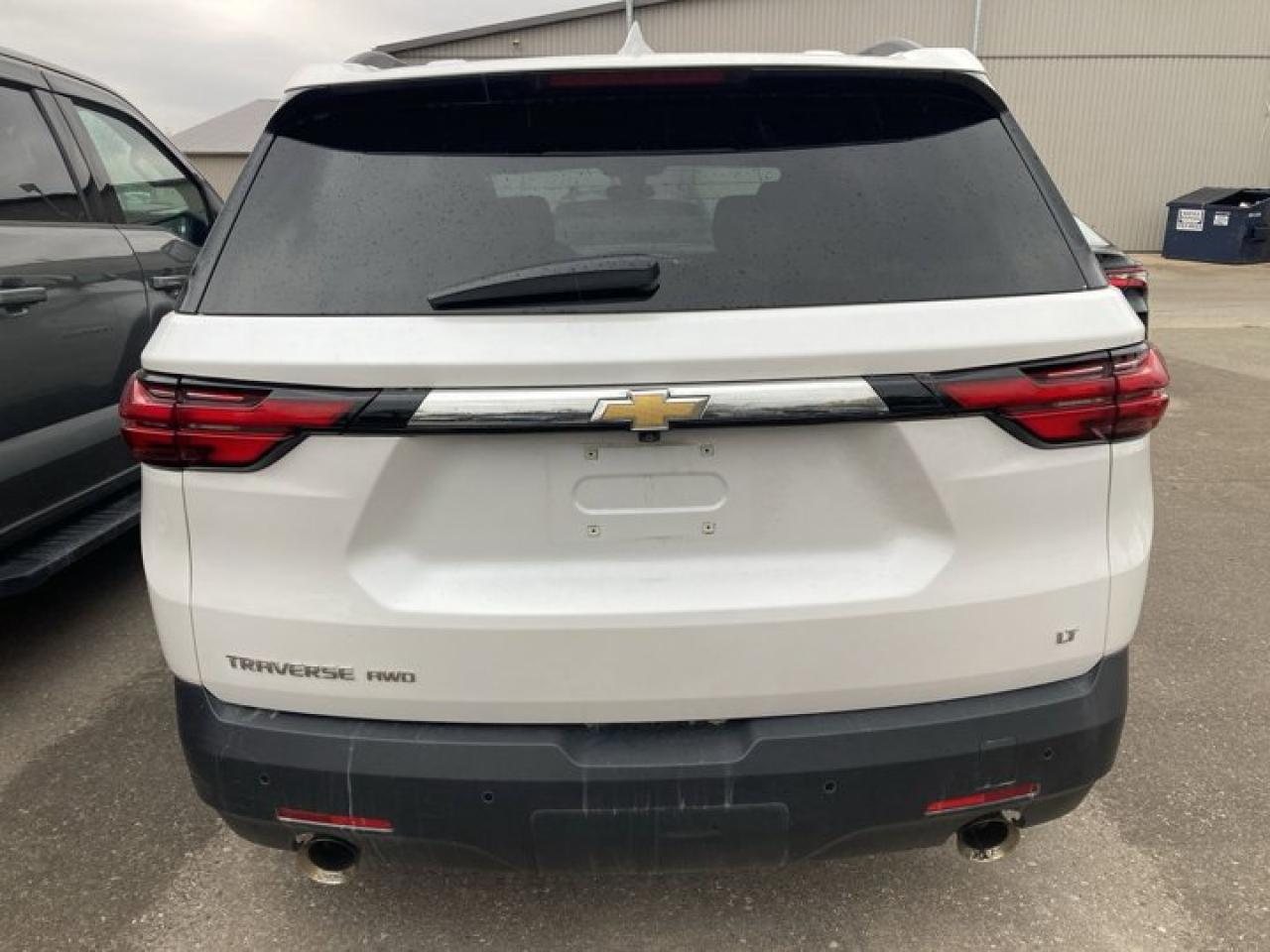 2022 Chevrolet Traverse LT AWD Photo4