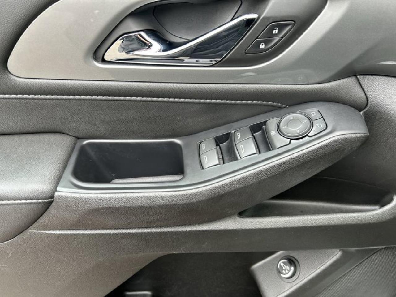 2022 Chevrolet Traverse LT AWD Photo