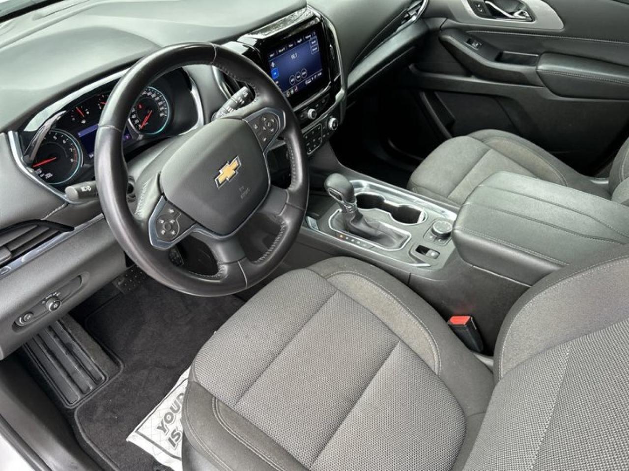 2022 Chevrolet Traverse LT AWD Photo