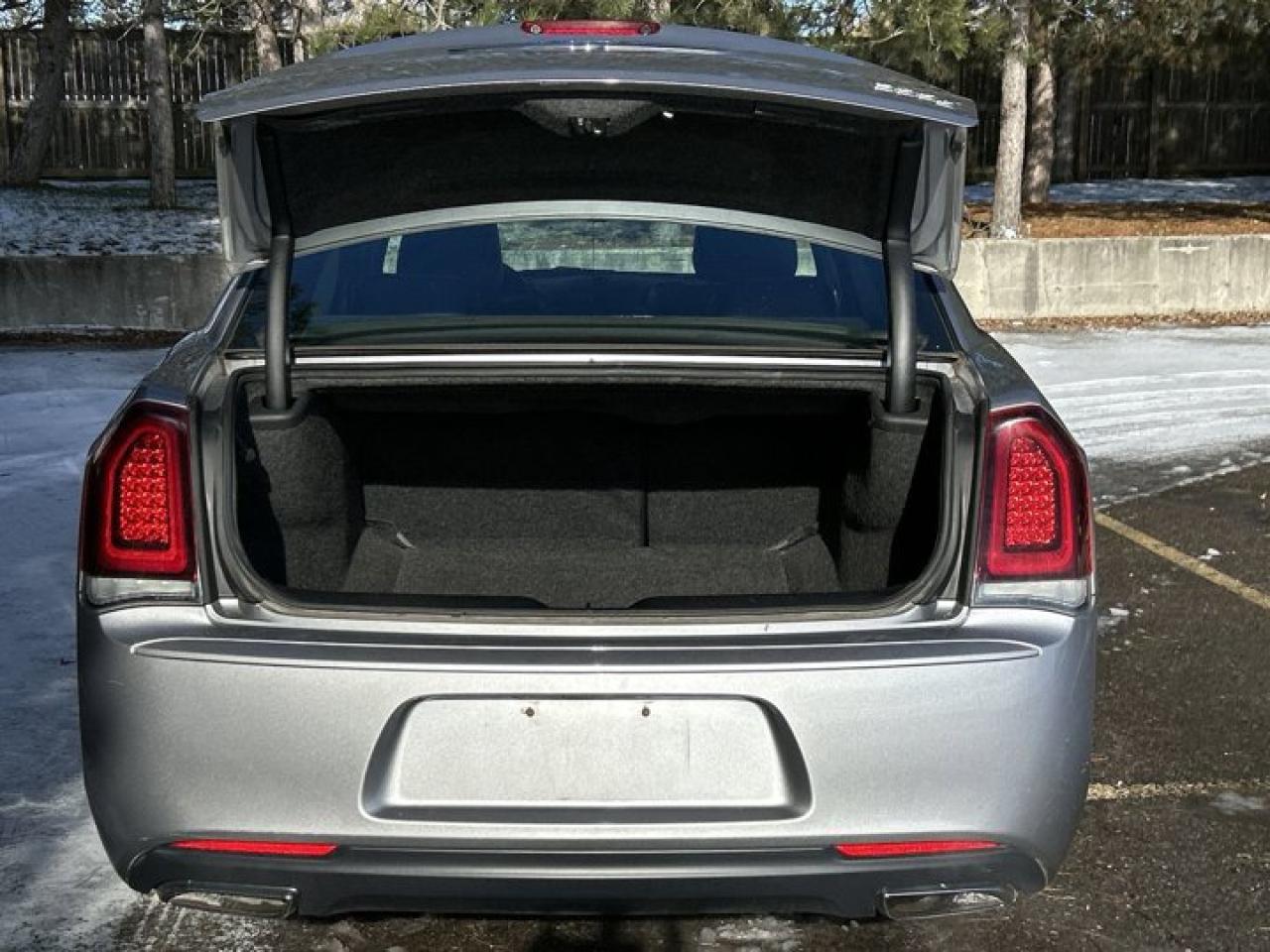 2018 Chrysler 300 S Photo