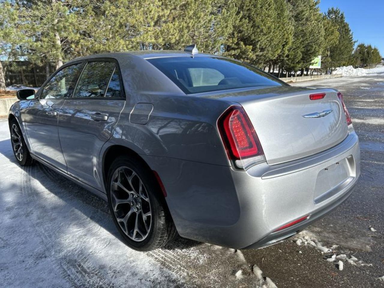 2018 Chrysler 300 S Photo