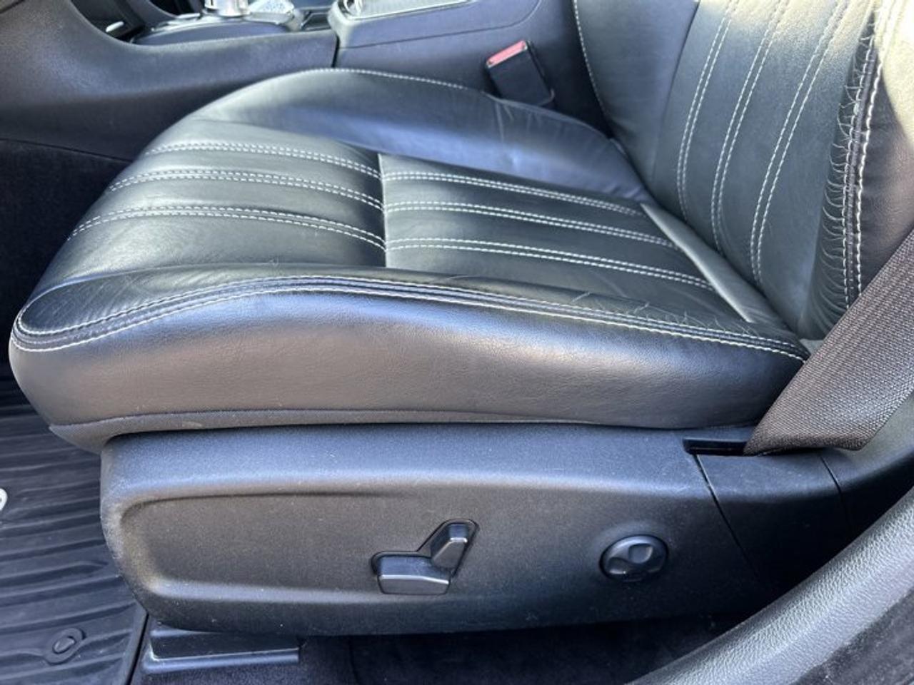 2018 Chrysler 300 300S | Leather Photo