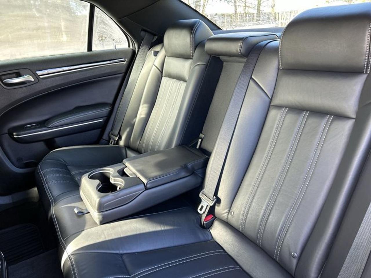 2018 Chrysler 300 300S | Leather Photo
