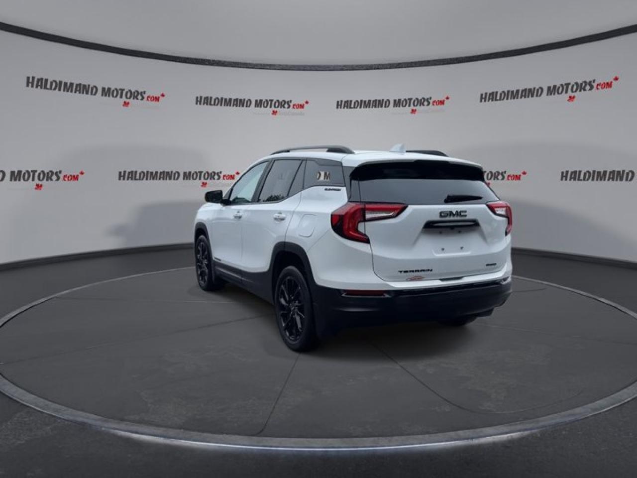 2023 GMC Terrain Elevation SLE AWD Photo