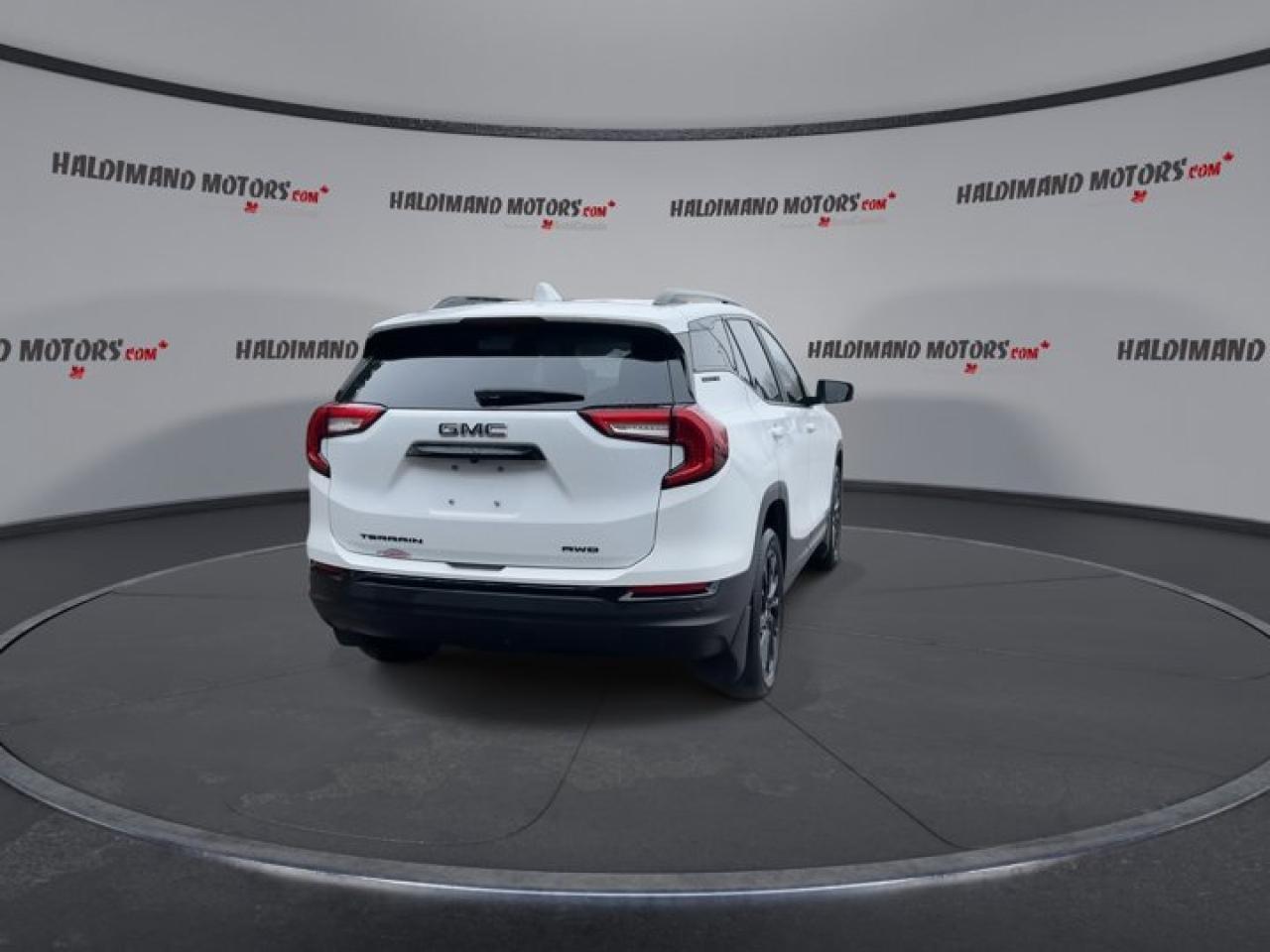 2023 GMC Terrain Elevation SLE AWD Photo