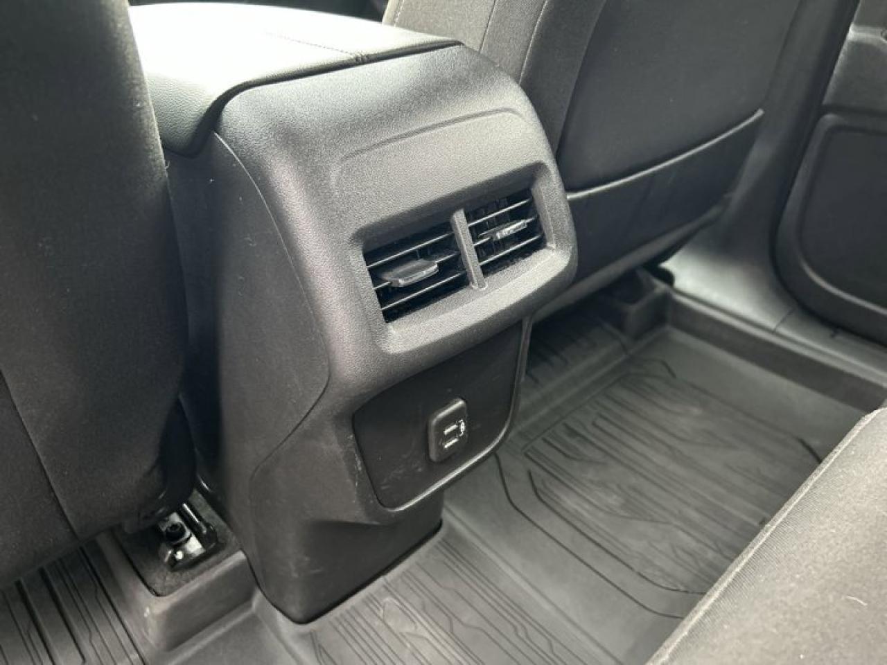 2023 GMC Terrain Elevation SLE AWD Photo