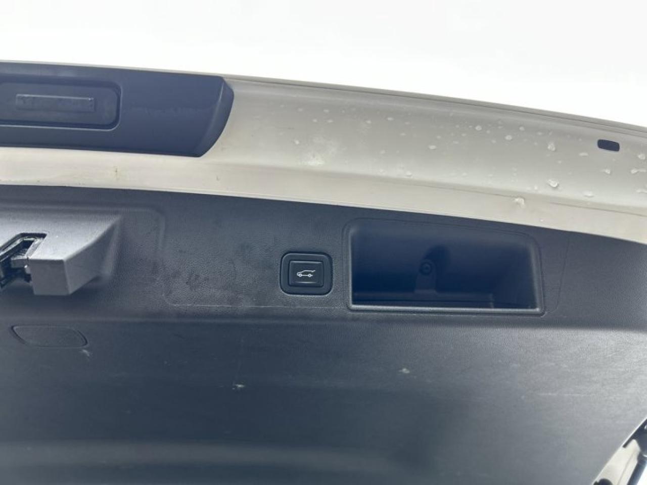 2023 GMC Terrain Elevation SLE AWD Photo