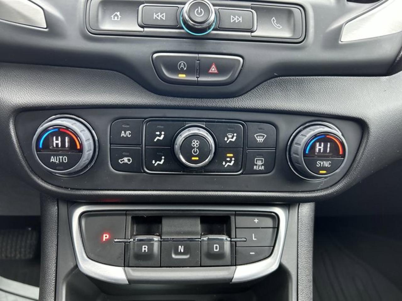 2023 GMC Terrain Elevation SLE AWD Photo