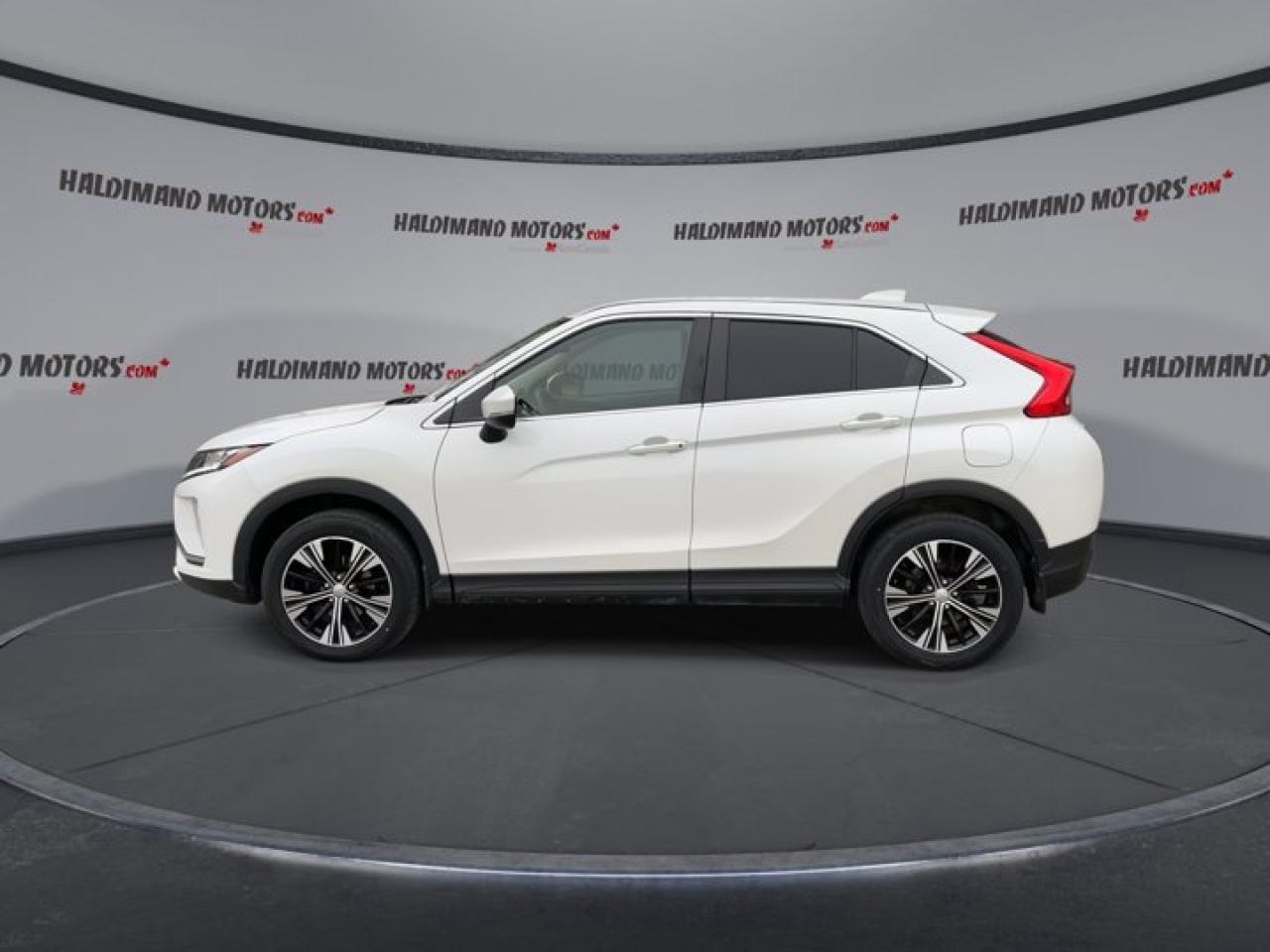 2020 Mitsubishi Eclipse Cross ES Photo