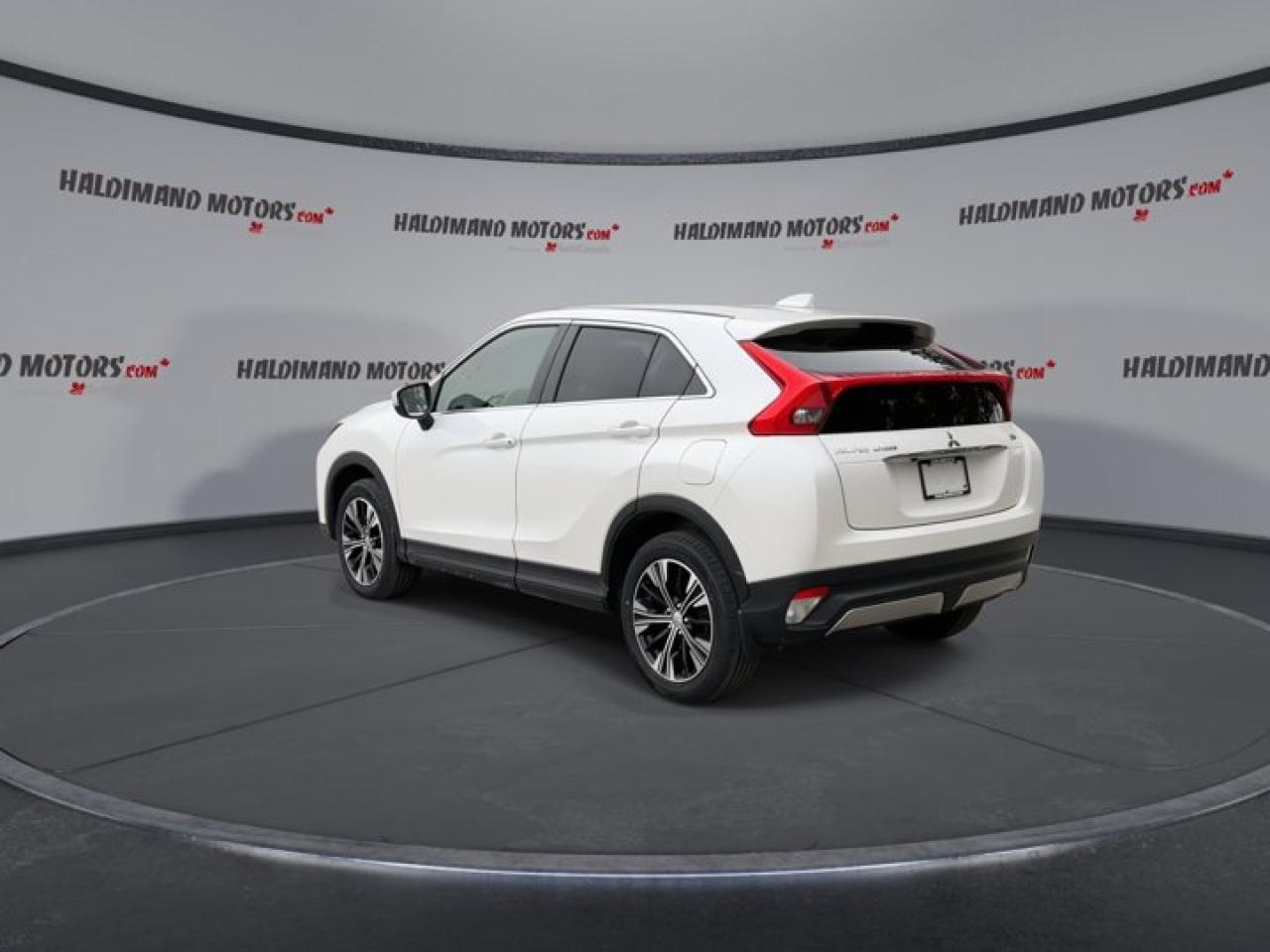 2020 Mitsubishi Eclipse Cross ES Photo