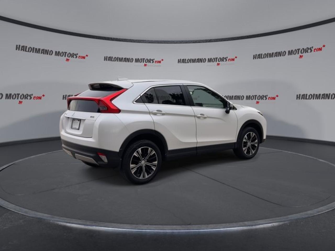 2020 Mitsubishi Eclipse Cross ES Photo