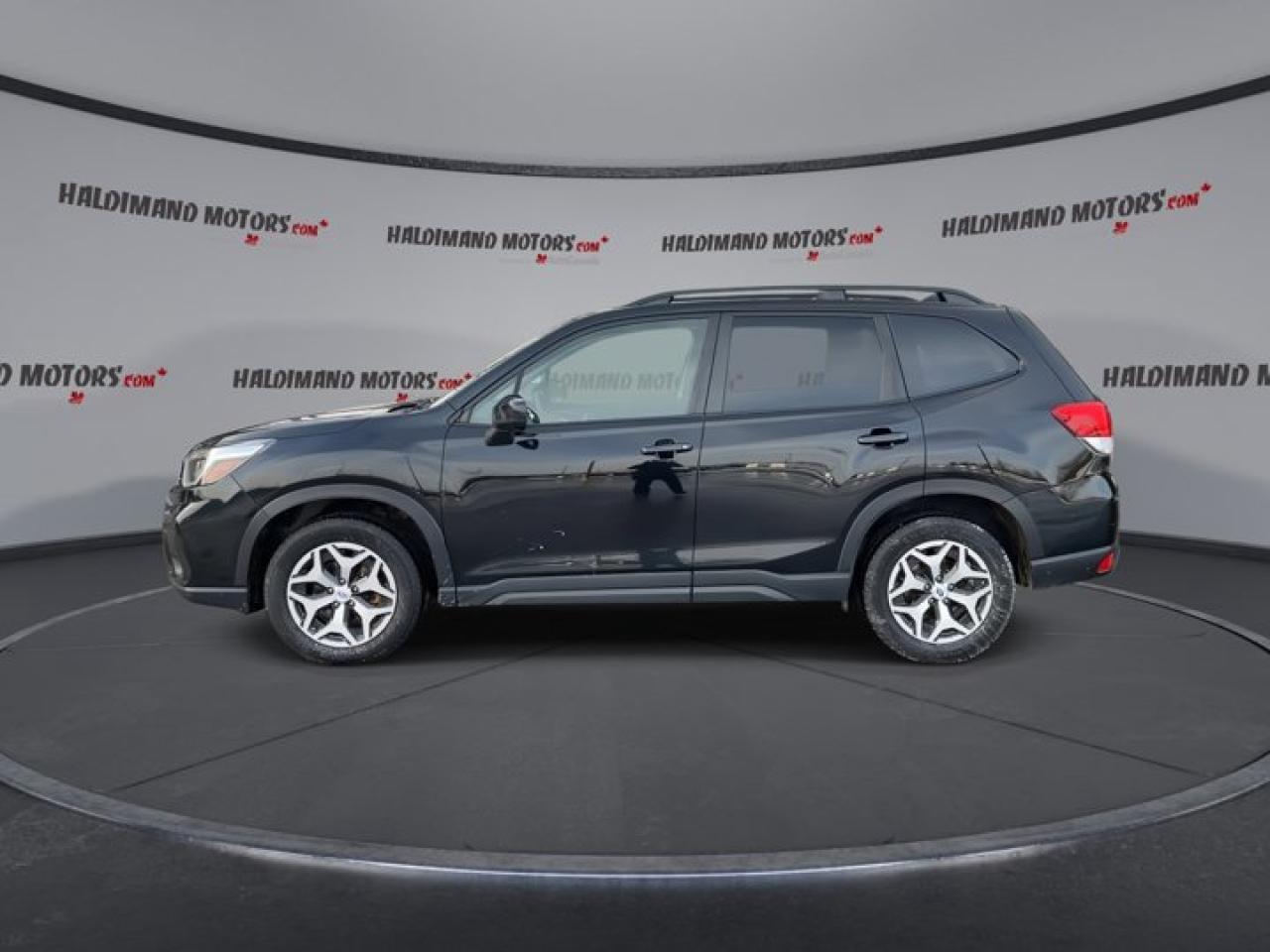2019 Subaru Forester 2.5i AWD Photo