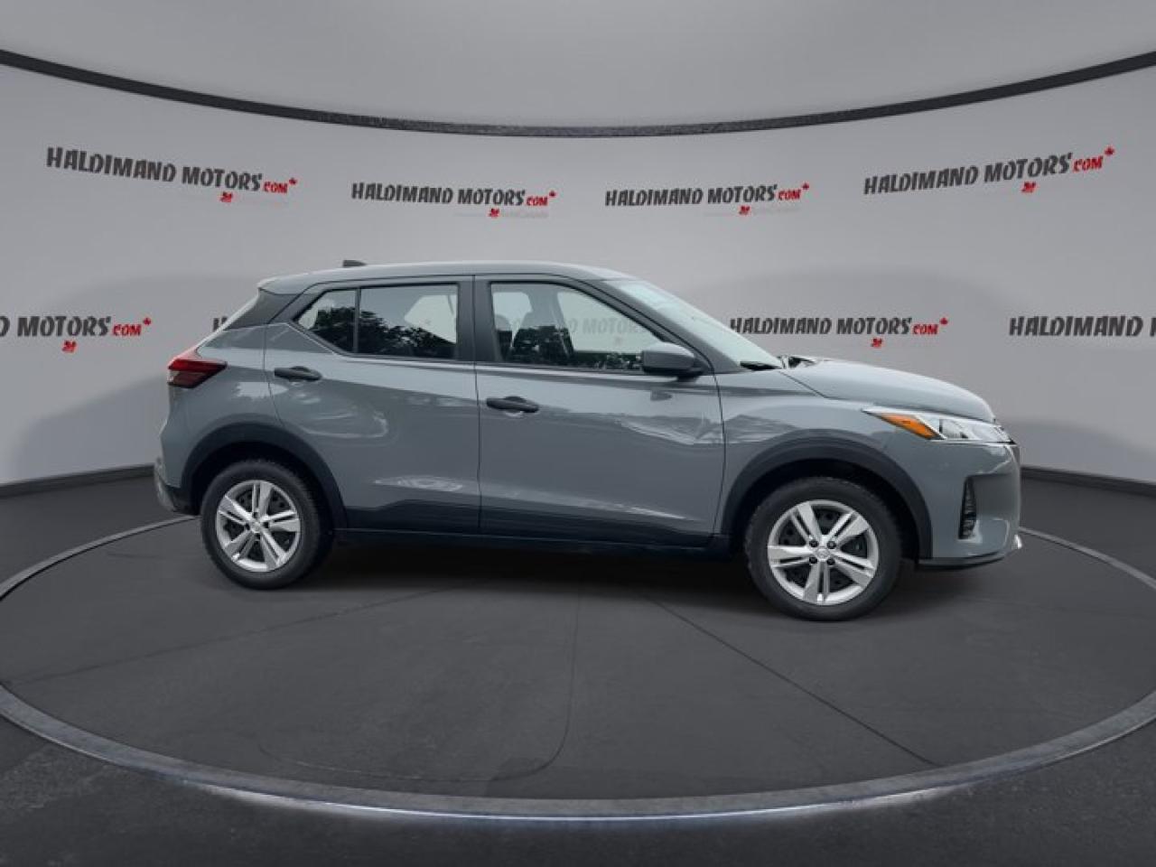 2024 Nissan Kicks S Photo