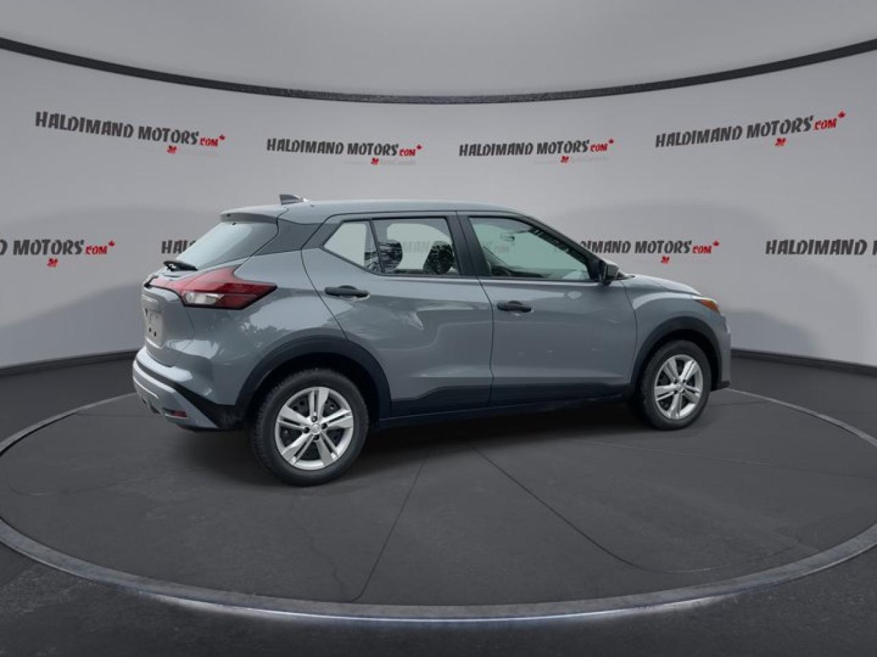 2024 Nissan Kicks S Photo