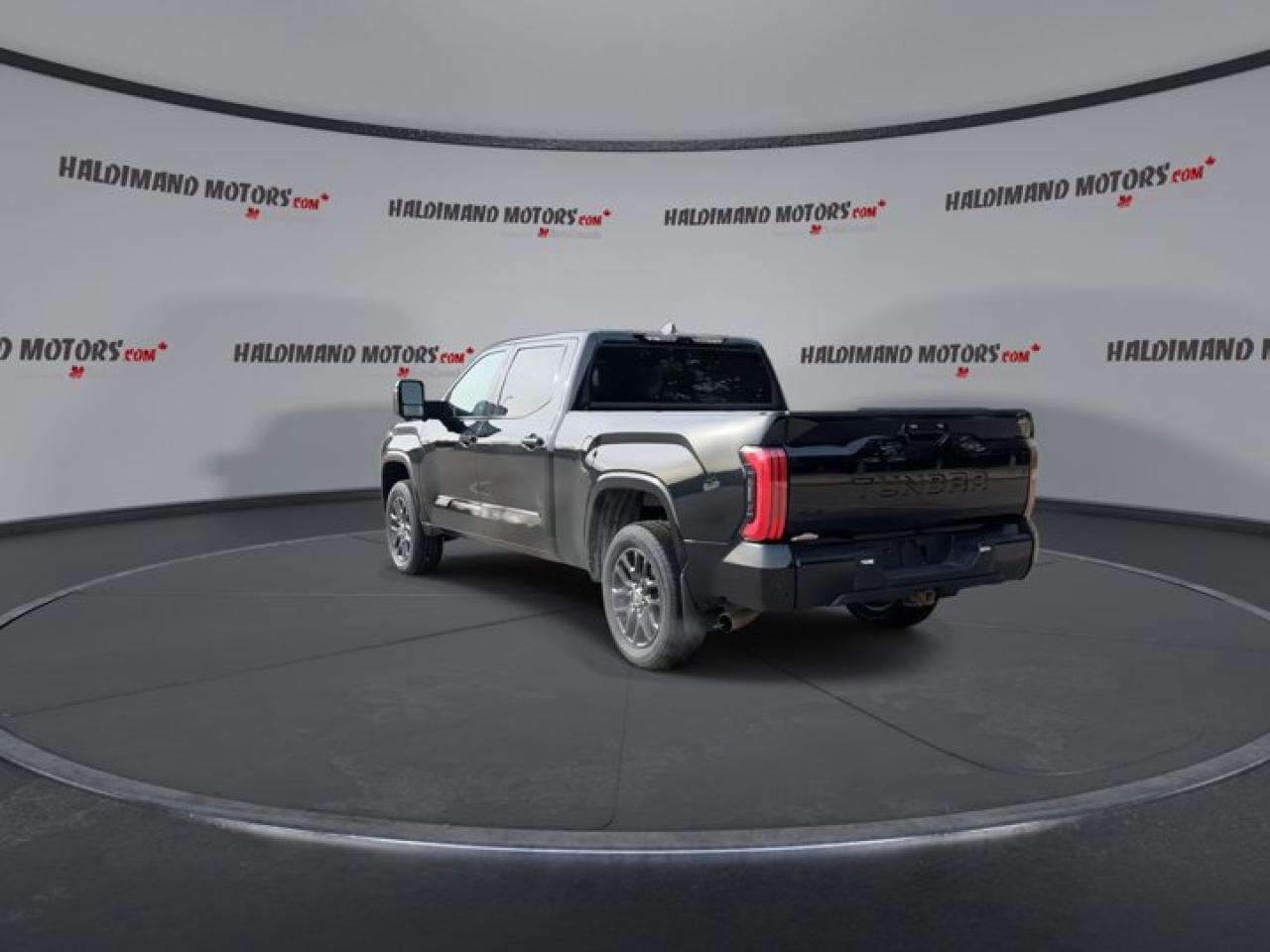 2022 Toyota Tundra Platinum Crewmax 4X4 | 360 Camera | Leather Seats | Panoramic Roof Photo