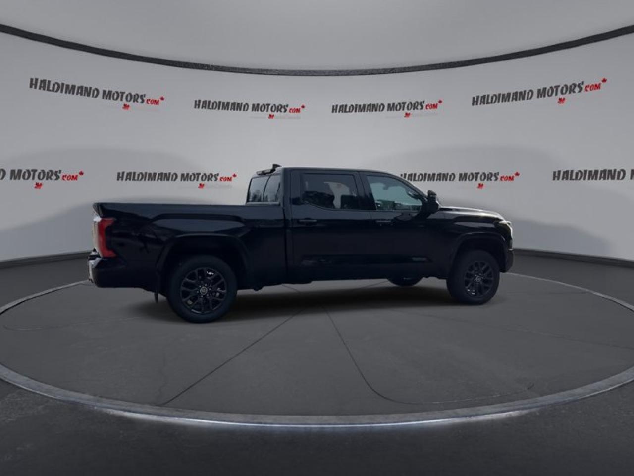 2022 Toyota Tundra Platinum Crewmax 4X4 | 360 Camera | Leather Seats | Panoramic Roof Photo