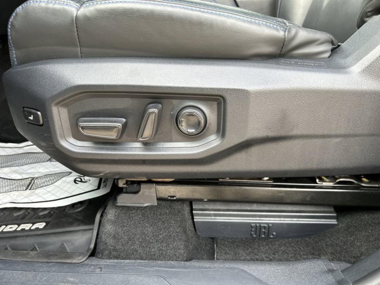 2022 Toyota Tundra Platinum Crewmax 4X4 | 360 Camera | Leather Seats | Panoramic Roof Photo