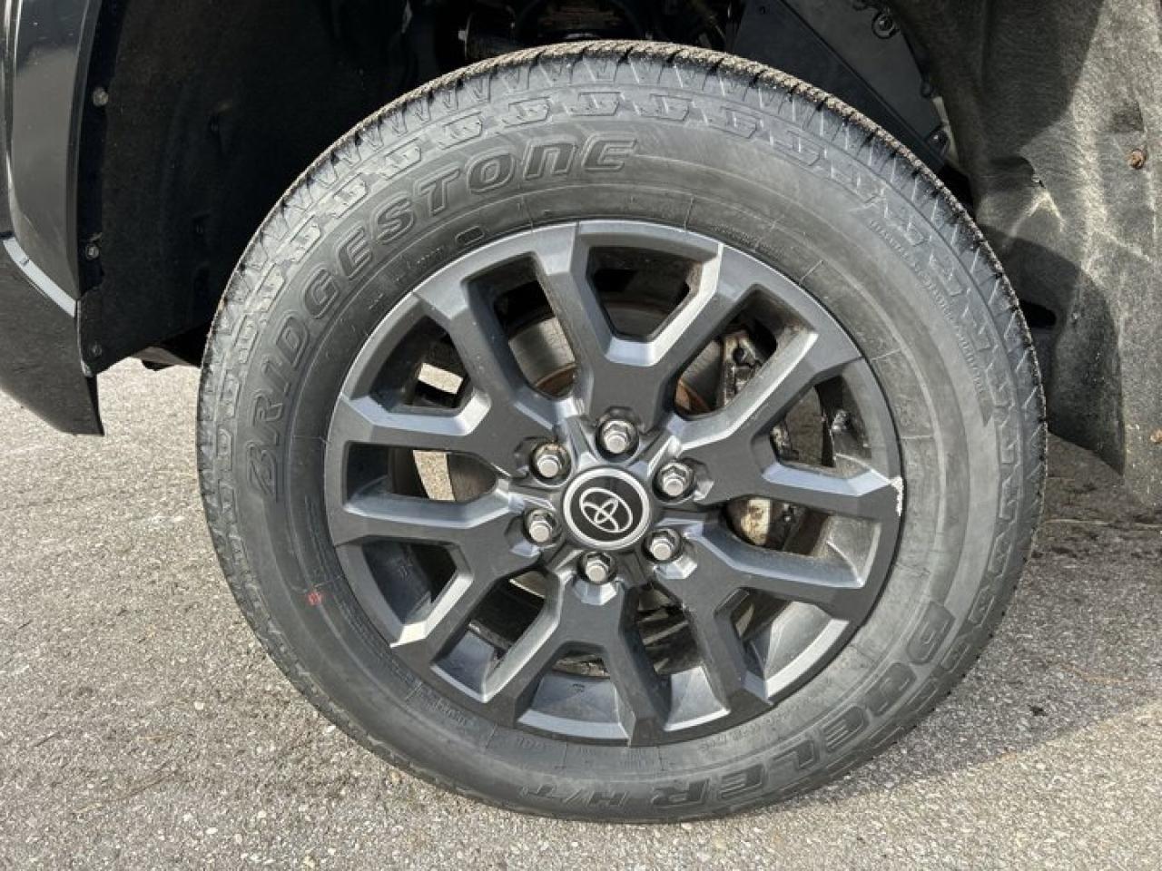 2022 Toyota Tundra Platinum Crewmax 4X4 | 360 Camera | Leather Seats | Panoramic Roof Photo