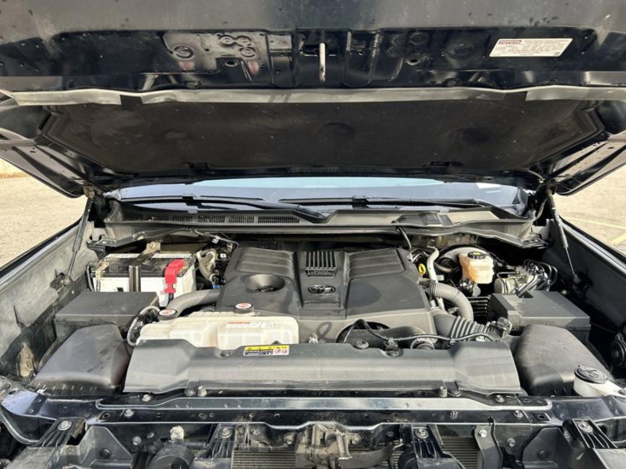 2022 Toyota Tundra Platinum Crewmax 4X4 | 360 Camera | Leather Seats | Panoramic Roof Photo