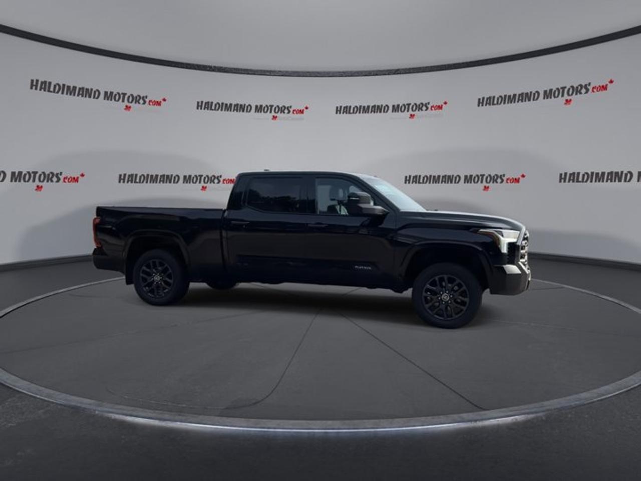 2022 Toyota Tundra Platinum 4X4 CrewMax 6.5ft Box Photo