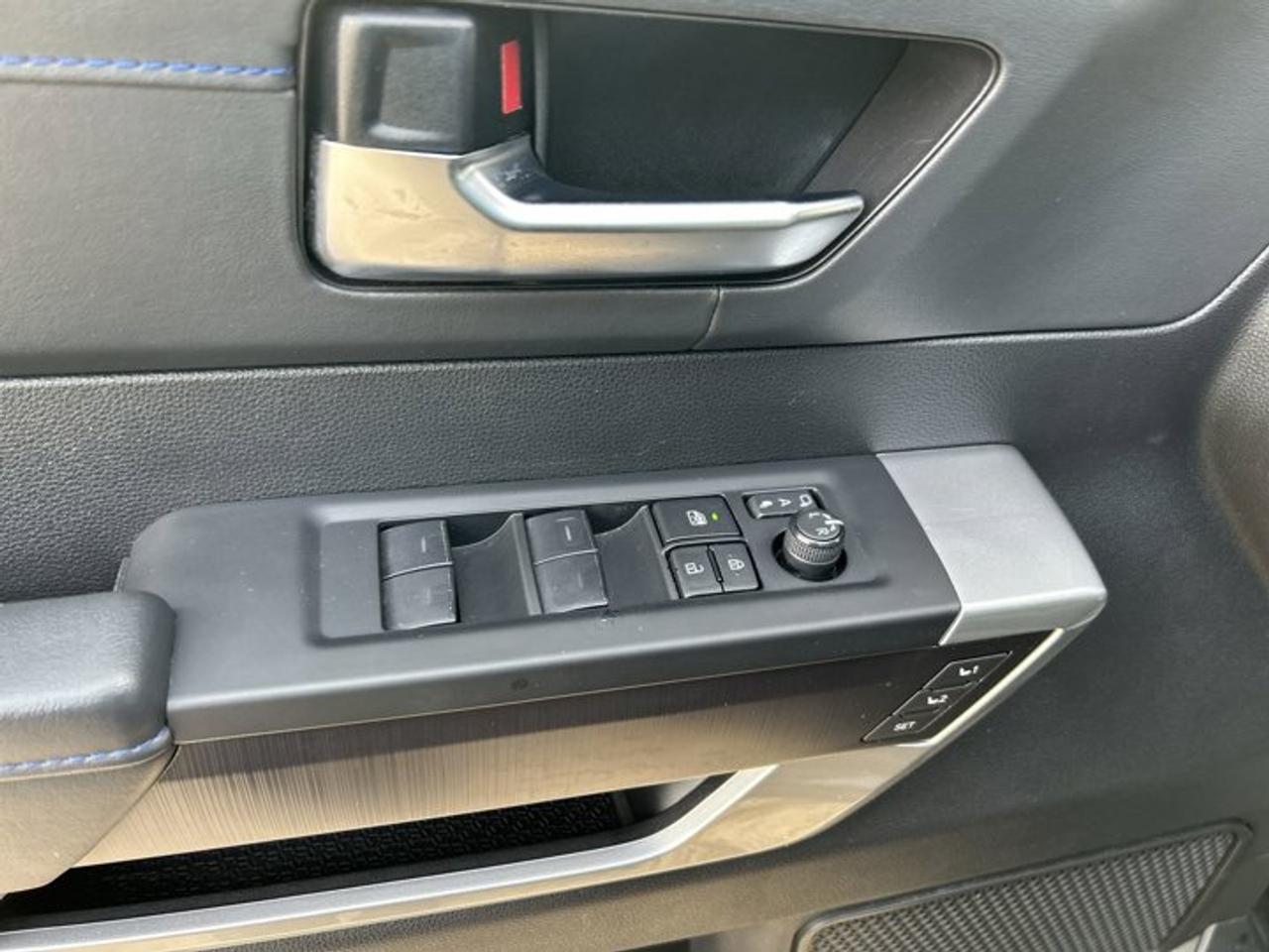 2022 Toyota Tundra Platinum 4X4 CrewMax 6.5ft Box Photo