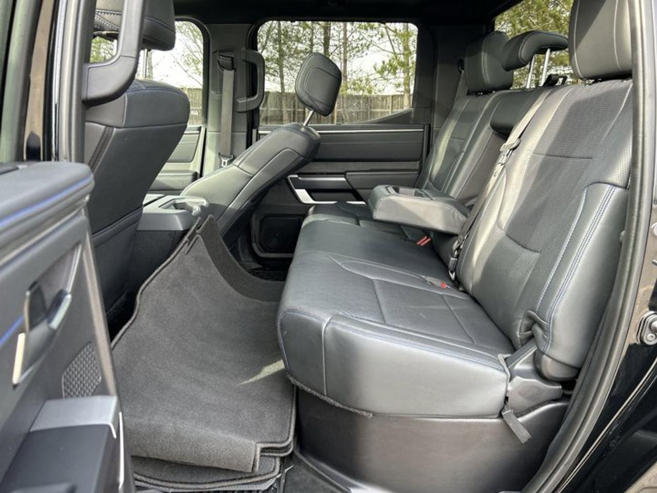 2022 Toyota Tundra Platinum 4X4 CrewMax 6.5ft Box Photo