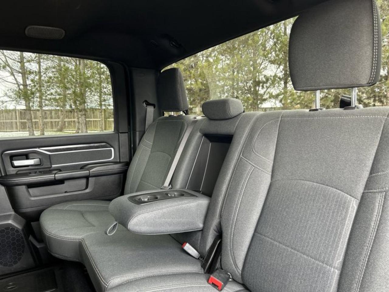 2023 RAM 2500 Big Horn Crew 4X4 Night Edition Photo