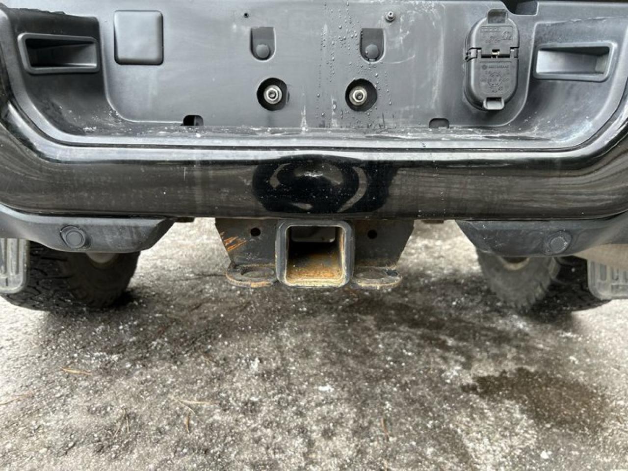 2023 RAM 2500 Big Horn Crew 4X4 Night Edition Photo