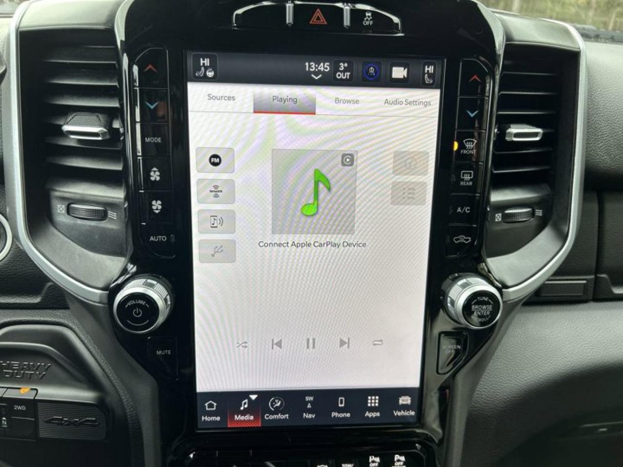 2023 RAM 2500 Big Horn Crew 4X4 Night Edition Photo