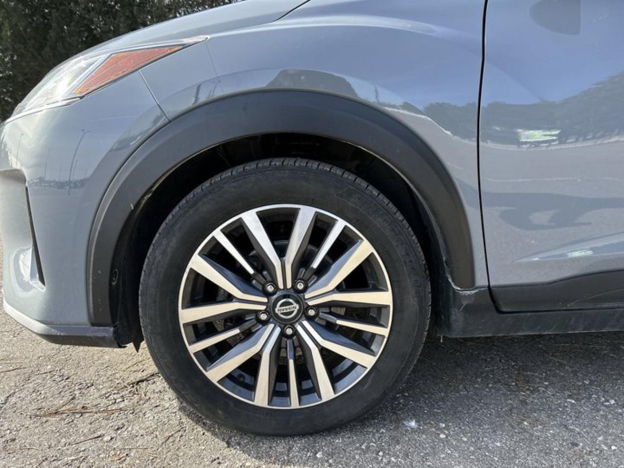 2021 Nissan Kicks SV Photo