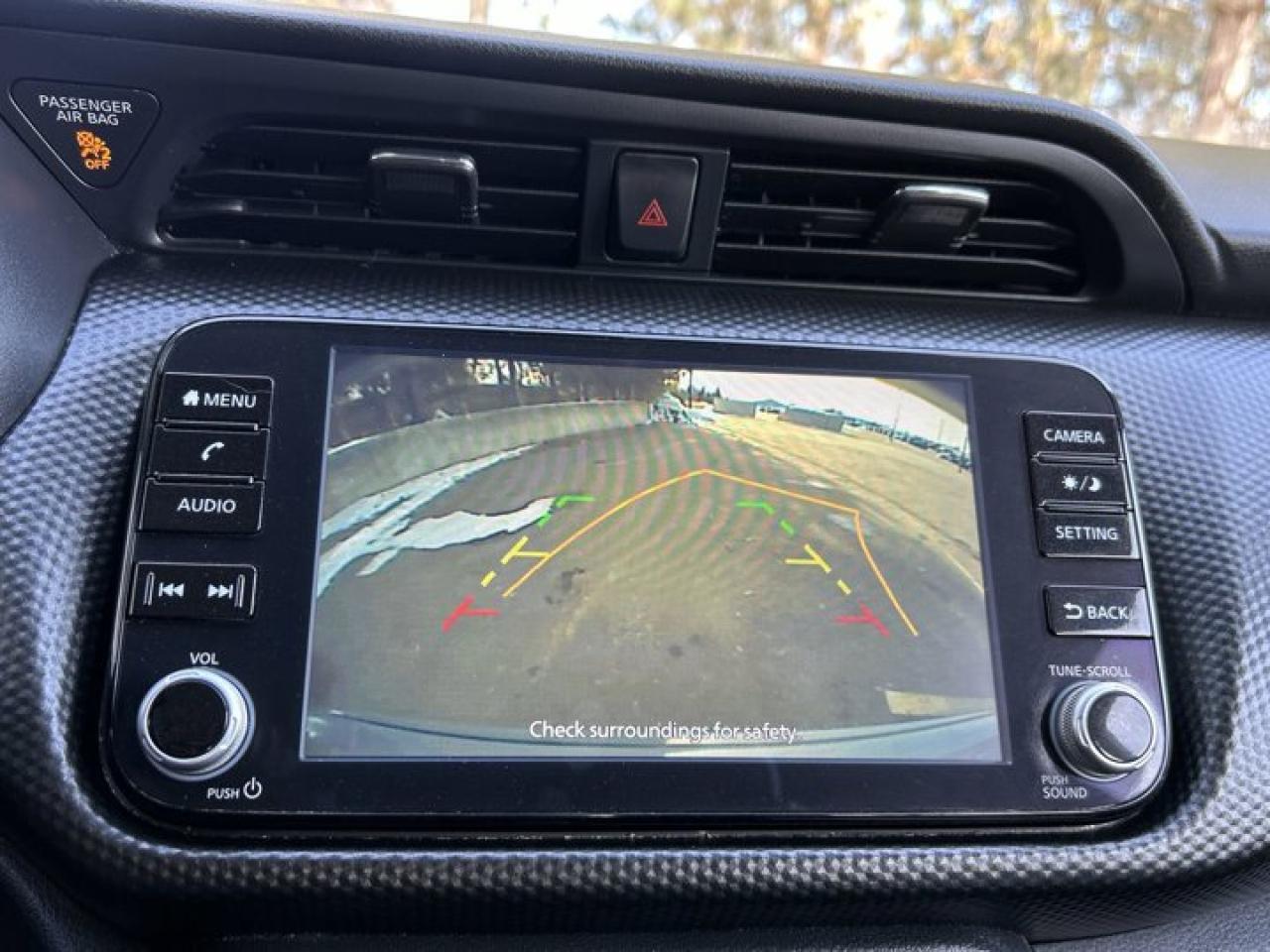 2021 Nissan Kicks SV Photo