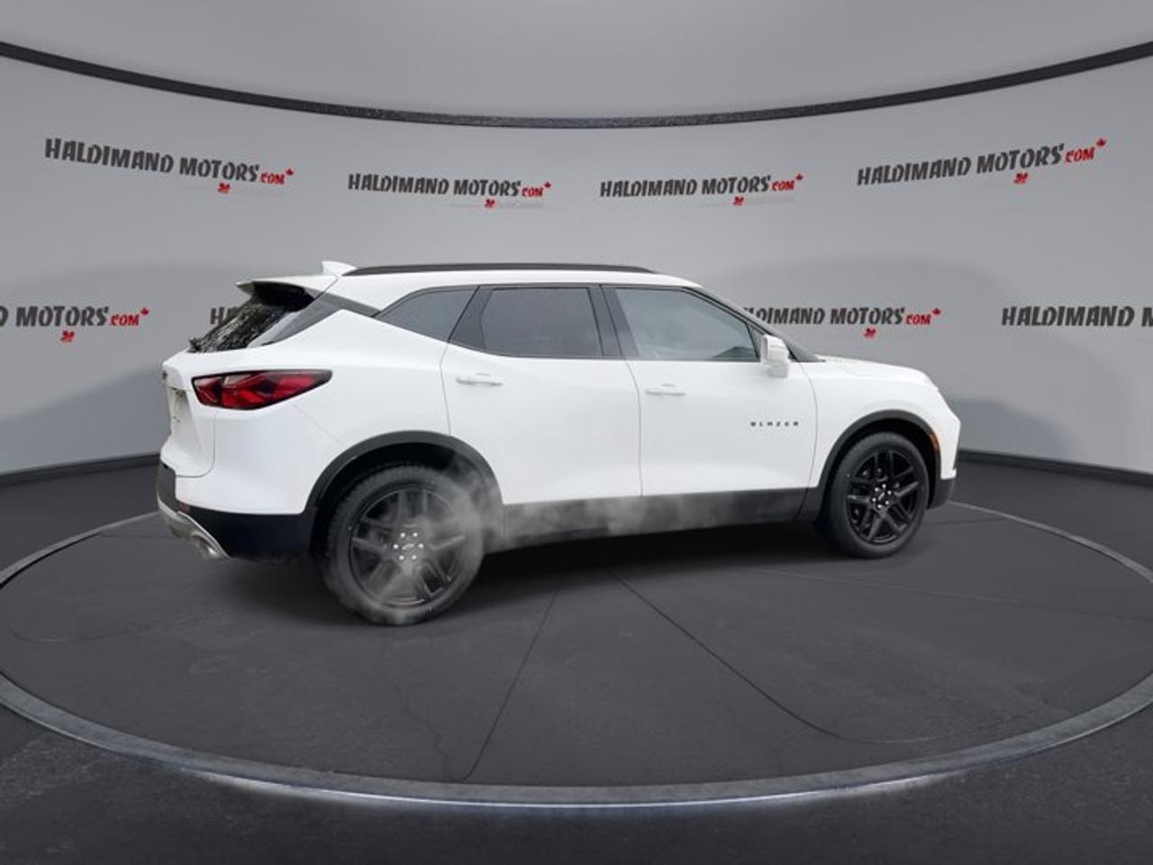 2019 Chevrolet Blazer 2LT AWD | No accidents Photo
