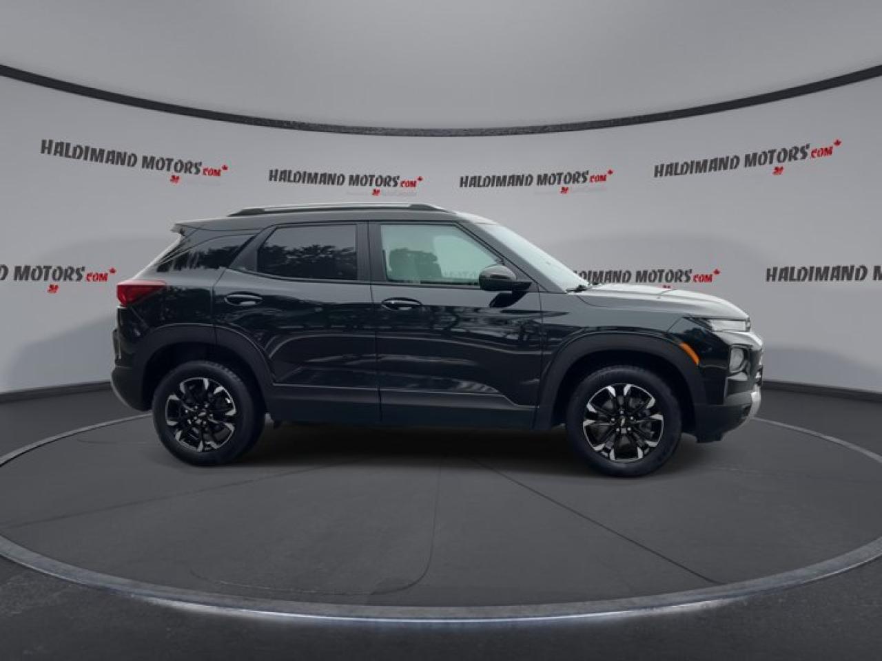 2023 Chevrolet TrailBlazer LT AWD Photo