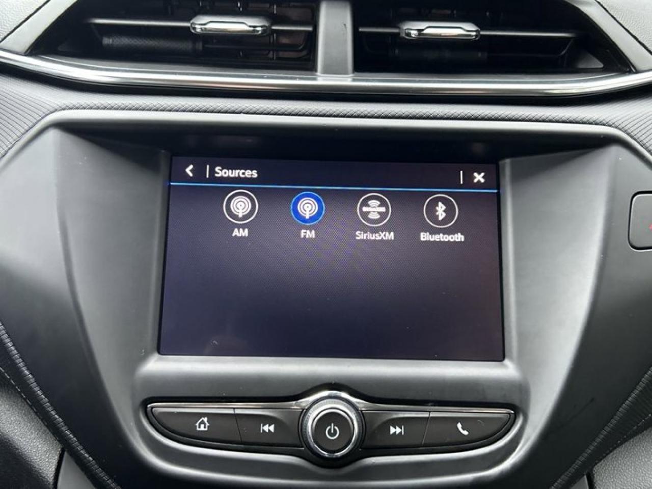 2023 Chevrolet TrailBlazer LT AWD Photo