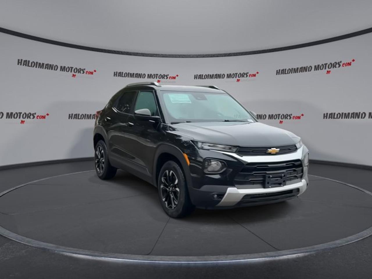 2023 Chevrolet TrailBlazer LT AWD | No accidents Photo