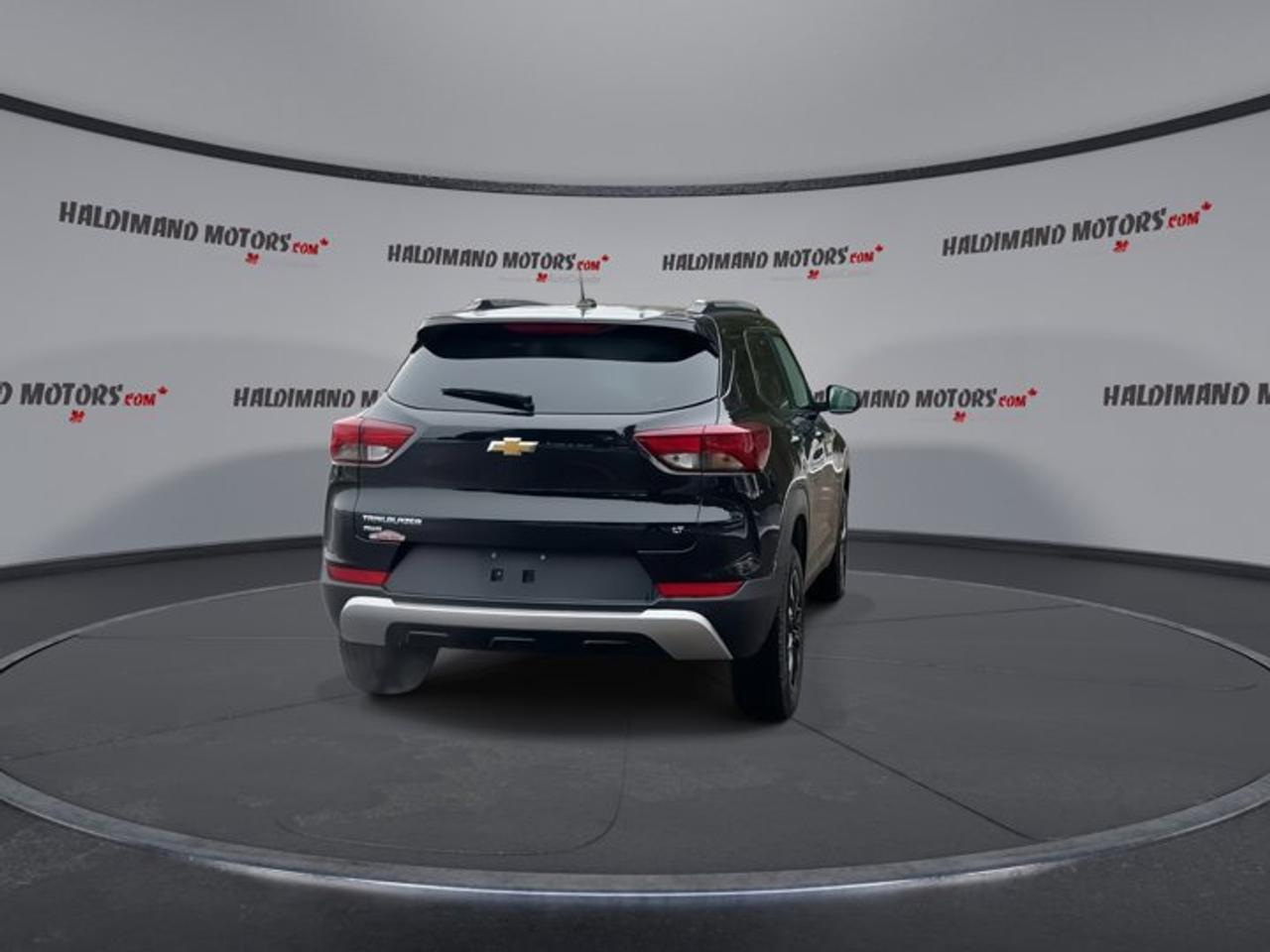 2023 Chevrolet TrailBlazer LT AWD | No accidents Photo