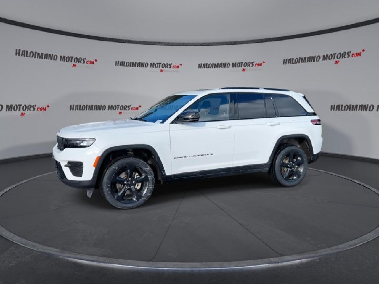 2024 Jeep Grand Cherokee Altitude 4X4 | Remote Start | Sunroof | Heated Seats Photo3