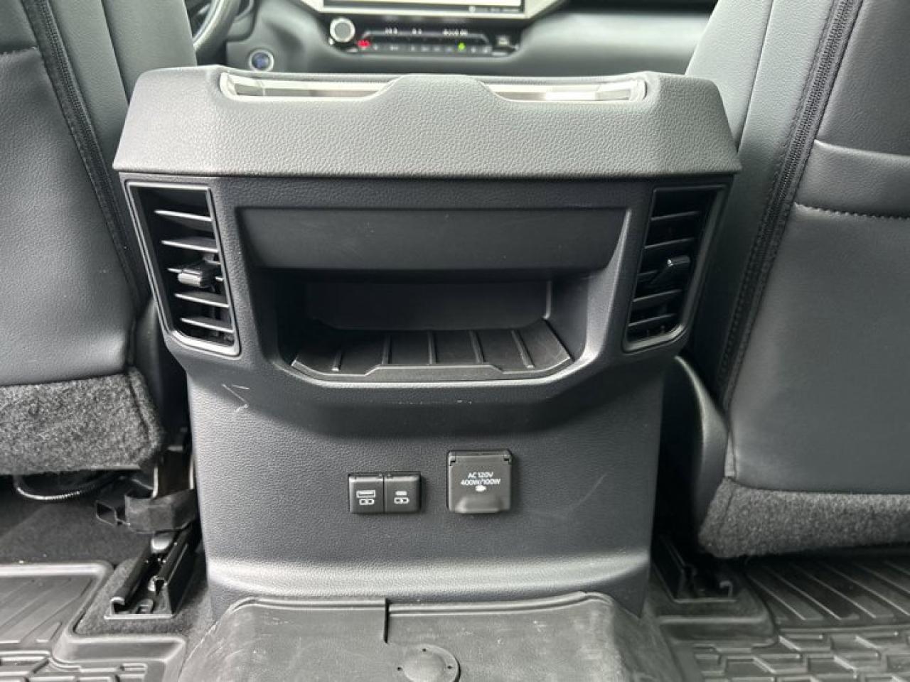 2024 Toyota Tundra Limited 4X4 CrewMax | Panoramic Roof | Leather Seats | AC Seats Photo