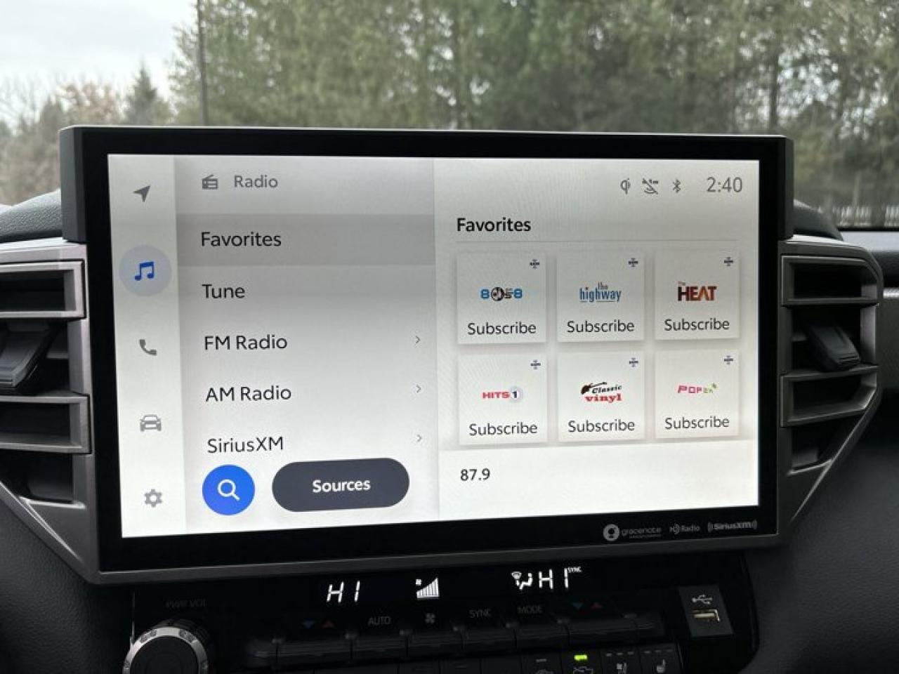 2024 Toyota Tundra Limited 4X4 CrewMax | Panoramic Roof | Leather Seats | AC Seats Photo