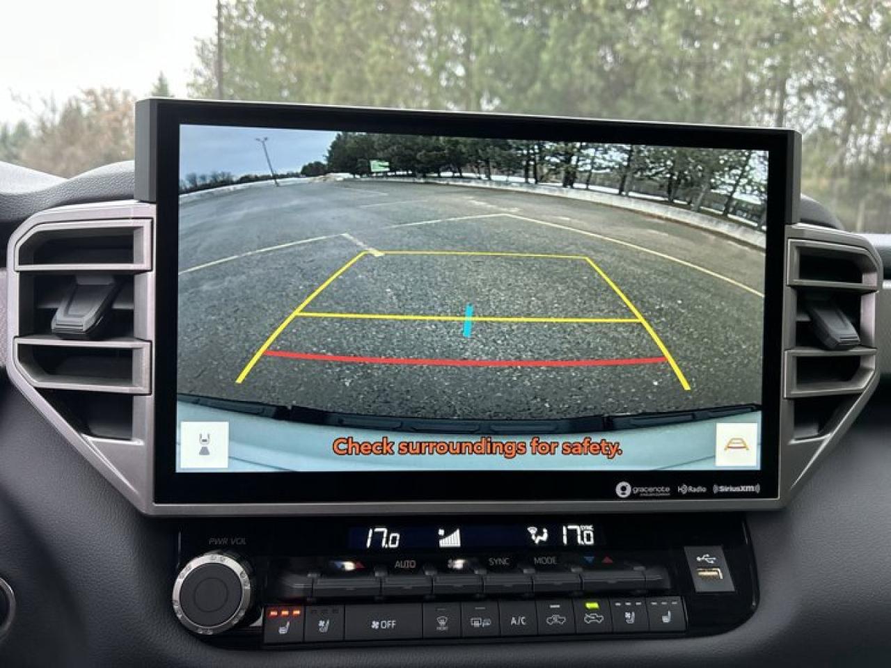 2024 Toyota Tundra Limited 4X4 CrewMax | Panoramic Roof | Leather Seats | AC Seats Photo