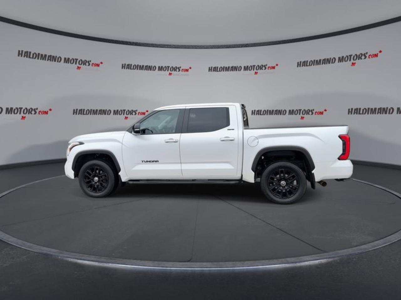 2024 Toyota Tundra Limited 4X4 CrewMax | Panoramic Roof | Leather Seats | AC Seats Photo