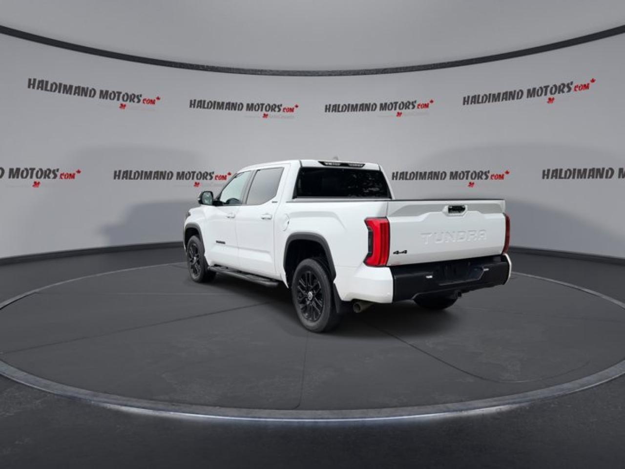 2024 Toyota Tundra Limited 4X4 CrewMax | Panoramic Roof | Leather Seats | AC Seats Photo