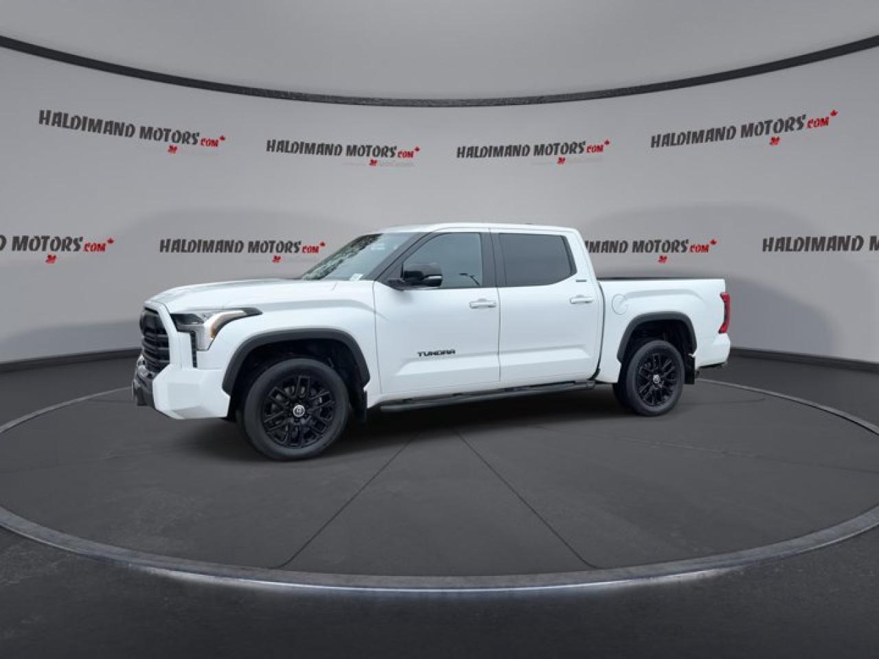 2024 Toyota Tundra Limited 4X4 CrewMax | Panoramic Roof | Leather Seats | AC Seats Photo